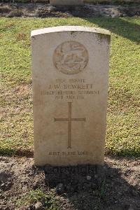 Ismailia War Memorial Cemetery - Bowkett, James William
